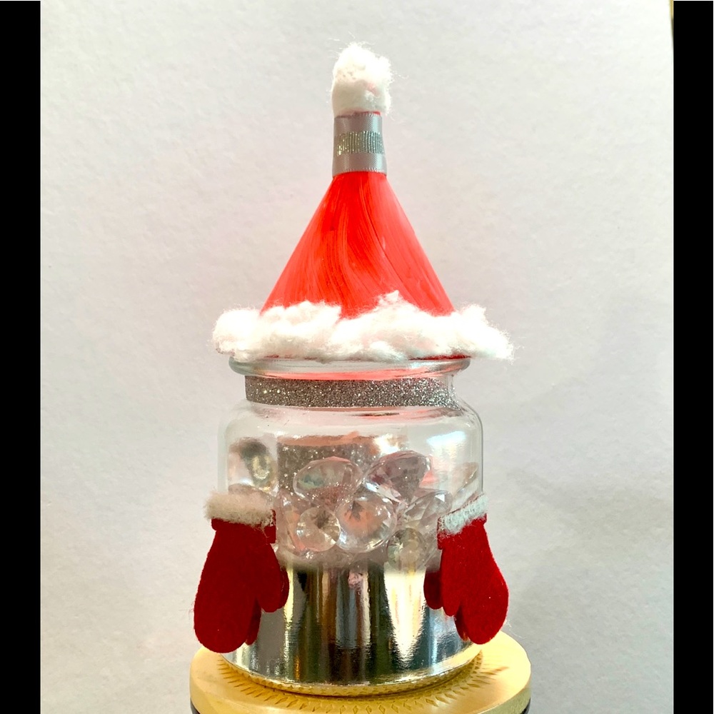 NWT SANTA Candle